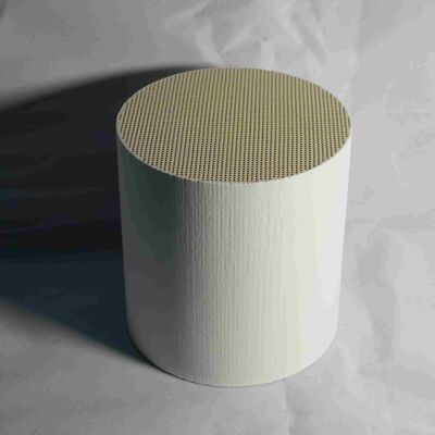 acheter DPF compatible Low-SAPS et matériau cordiérite pour l'élimination de la fumée noire fabrication en ligne