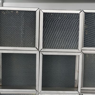 acheter Substrate métallique résistant à la corrosion et de géométrie carrée personnalisée pour le traitement des gaz d'échappement marins fabrication en ligne