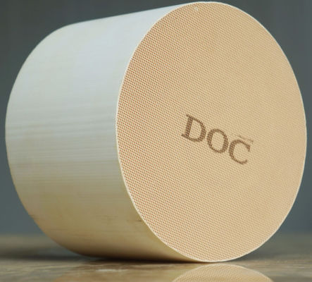 acheter Substrat en céramique de catalyseur de monolithe de nid d'abeilles de Doc. Diesel Oxidation Catalyst Nox pinte de platine fabrication en ligne