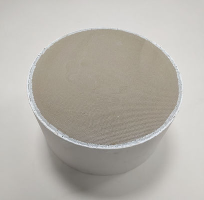 acheter Catalyseur de moteur diesel d'oxydation de combustion de Doc. Diesel Oxidation Catalyst de 600 Cpsi dans le camion fabrication en ligne