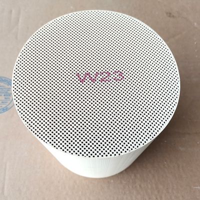 acheter IX35 Modèle de voiture Contrôle des émissions des véhicules en céramique Convertisseur catalytique à trois voies pour les émissions respectueuses de l'environnement avec une charge de catalyseur élevée fabrication en ligne